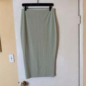 PRETTYLITTLETHING skirt - size 14 - EUC